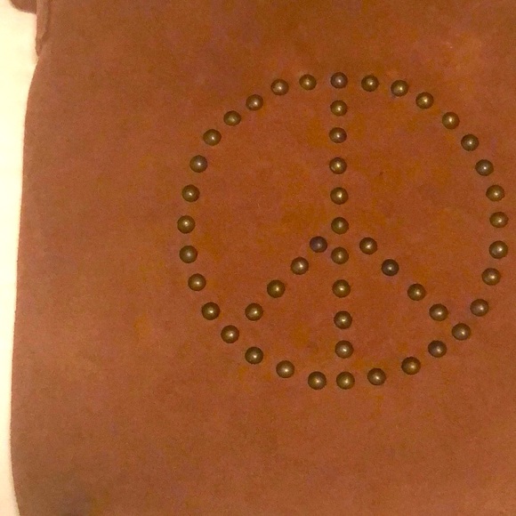 Suede crossbody bag. - Picture 2 of 7